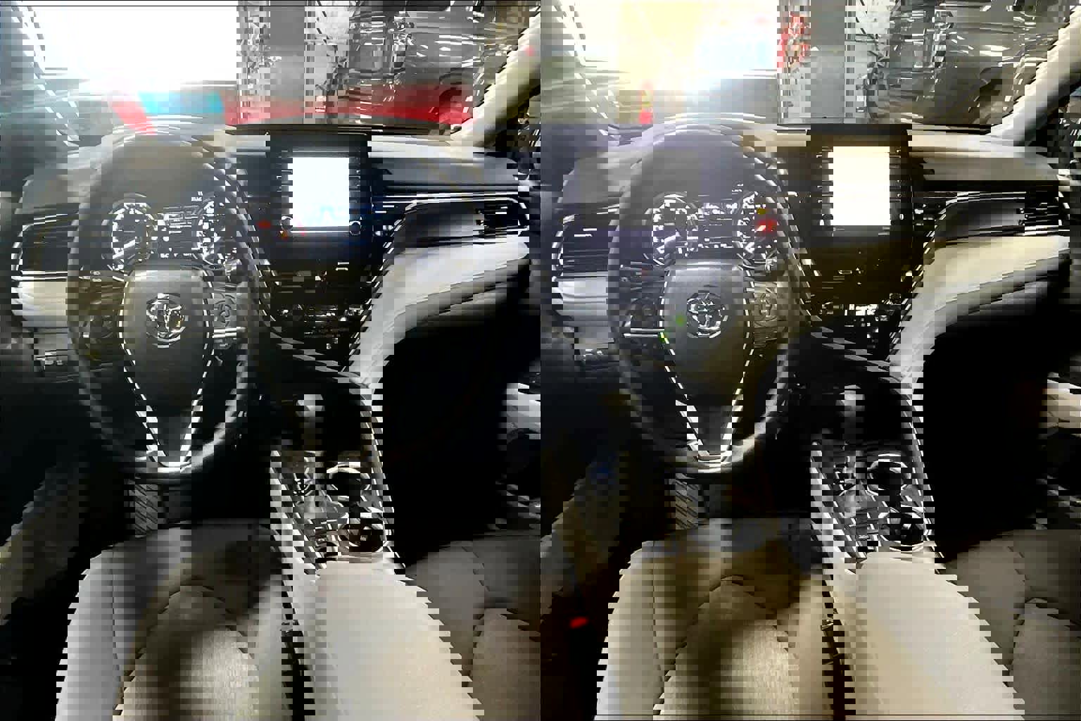 Used 2023 Toyota Camry LE image 14