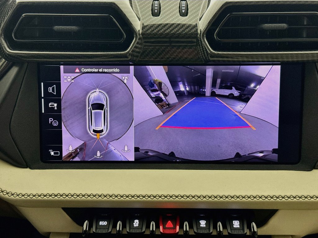 Used 2025 Lamborghini Urus S AWD/4WD image 14