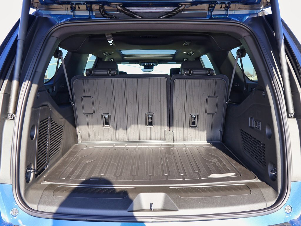 New 2026 GMC Yukon XL Elevation w/ Elevation Premium Package image 5