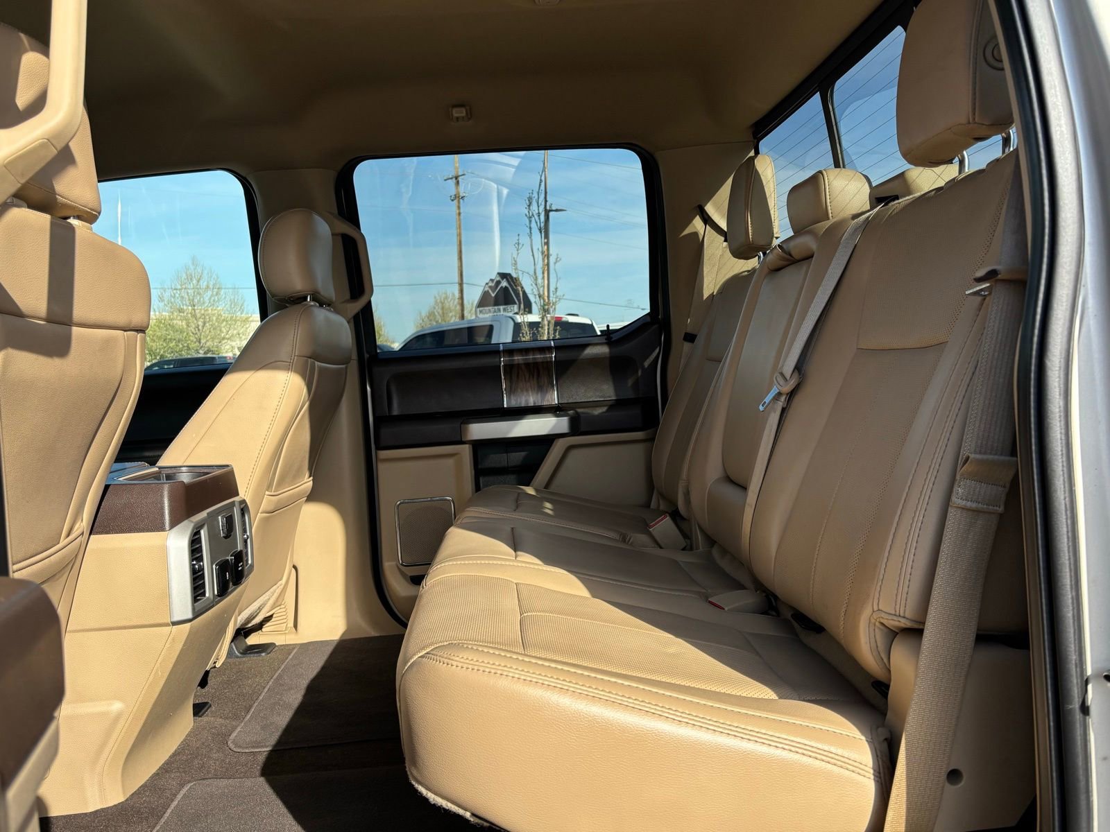 Used 2018 Ford F150 Lariat w/ Equipment Group 501A Mid AWD/4WD image 21
