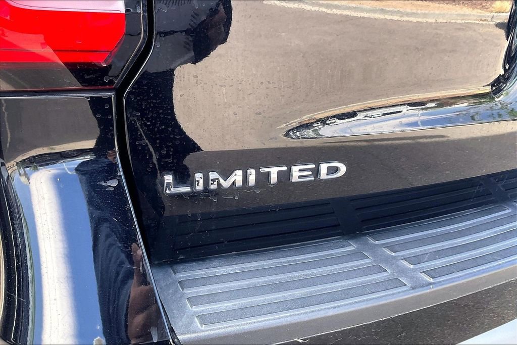Used 2024 Ford Expedition Limited RWD image 8