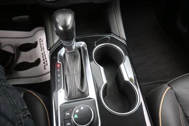 Used 2021 Chevrolet Blazer Premier FWD image 11