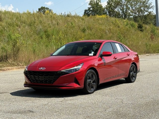 Used 2023 Hyundai Elantra SEL