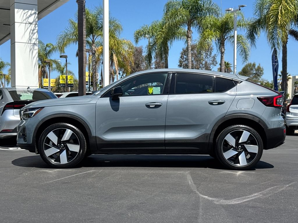 Certified 2023 Volvo C40 P8 Recharge Plus w/ Climate Package AWD/4WD image 2