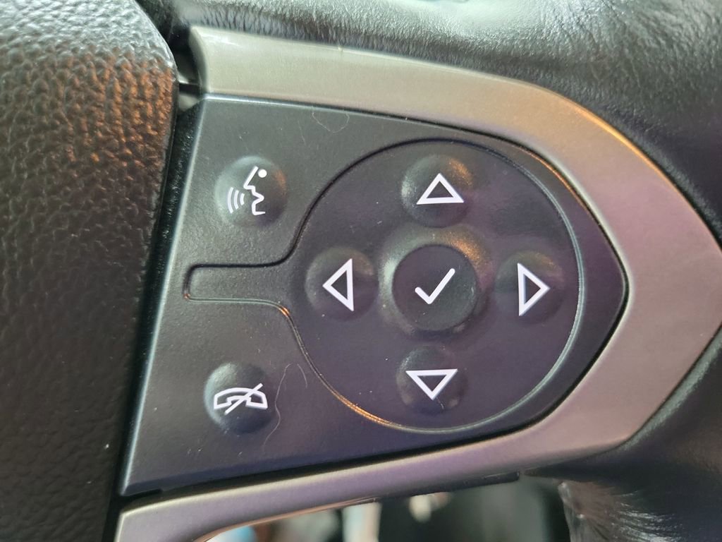 Used 2022 Chevrolet Colorado Z71 AWD/4WD image 37