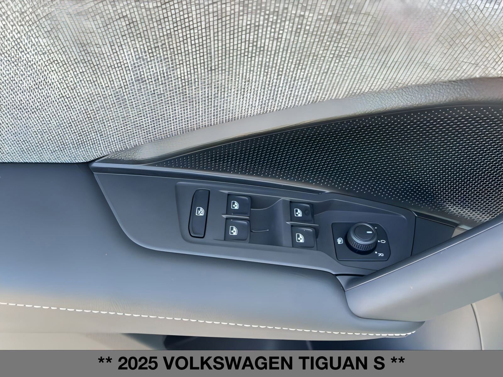 New 2025 Volkswagen Tiguan S AWD/4WD image 13