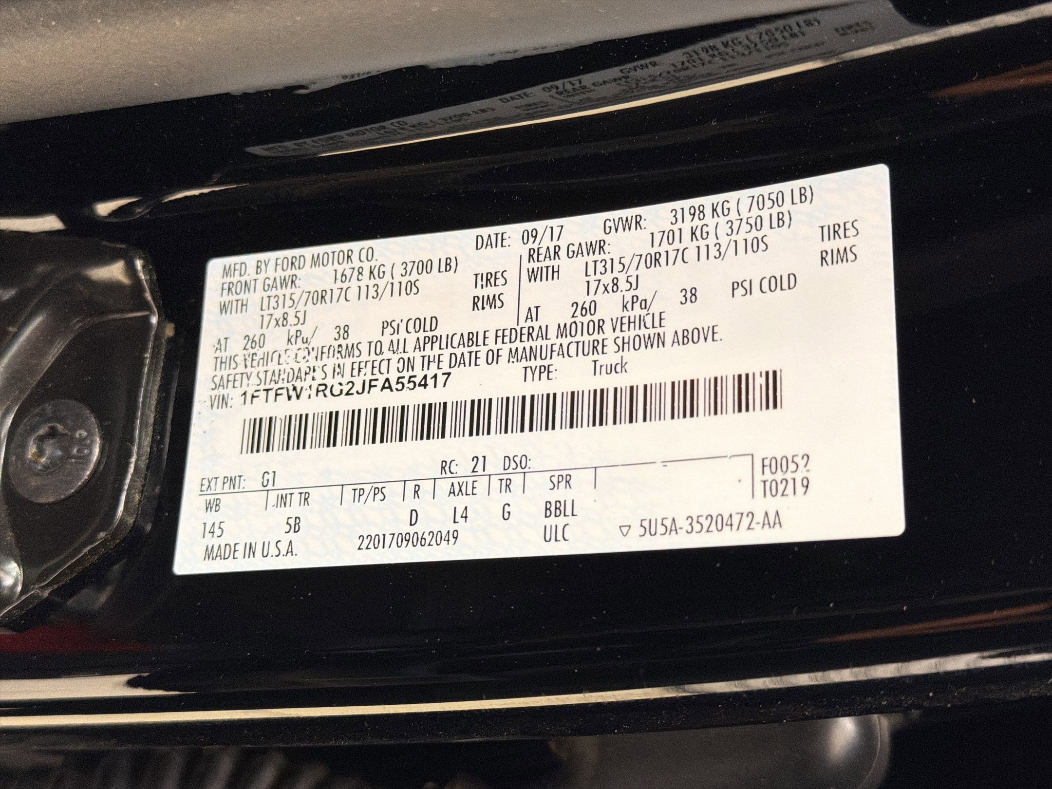 Used 2018 Ford F150 Raptor w/ Equipment Group 802A Luxury image 17