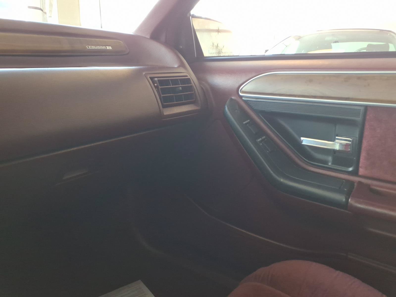 Used 1989 Mercury Cougar LS RWD image 13