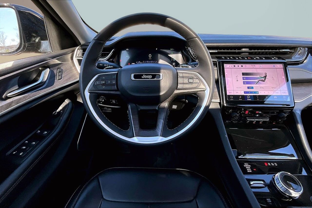 Certified 2023 Jeep Grand Cherokee 4WD 4xe image 11