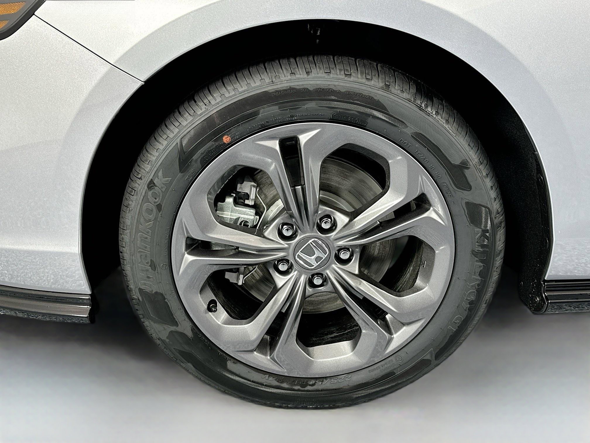 New 2025 Honda Accord EX-L image 31