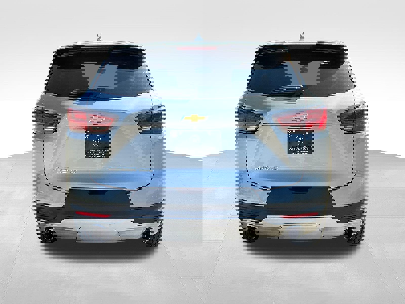 Used 2025 Chevrolet Blazer LT image 3