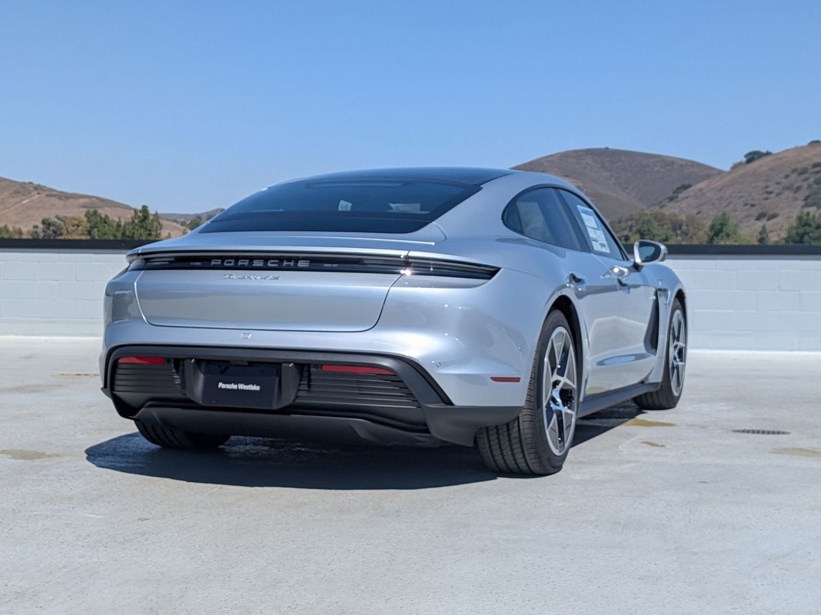 Certified 2026 Porsche Taycan 4S image 9