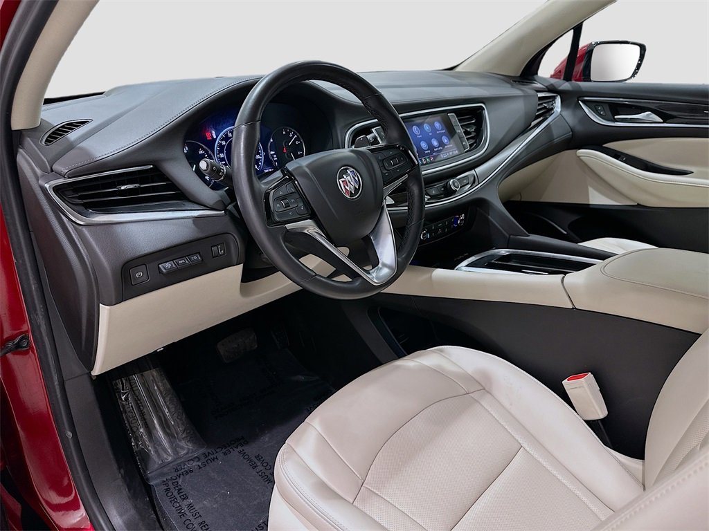 Used 2023 Buick Enclave Premium image 9
