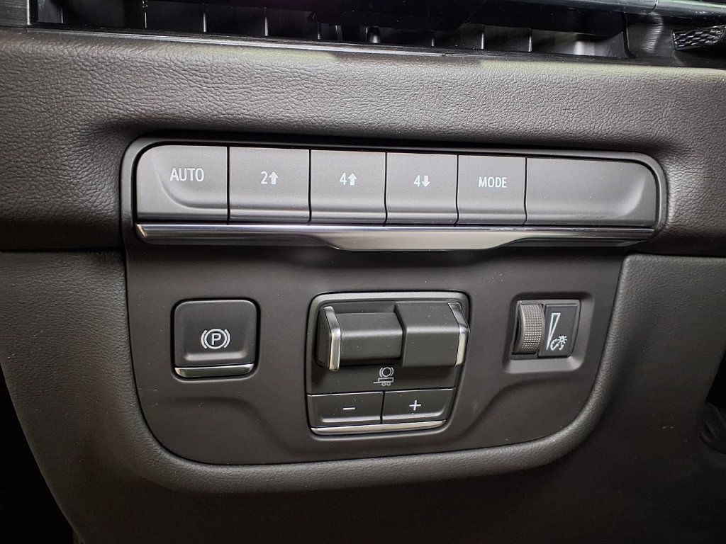 New 2026 Cadillac Escalade Sport AWD/4WD image 16