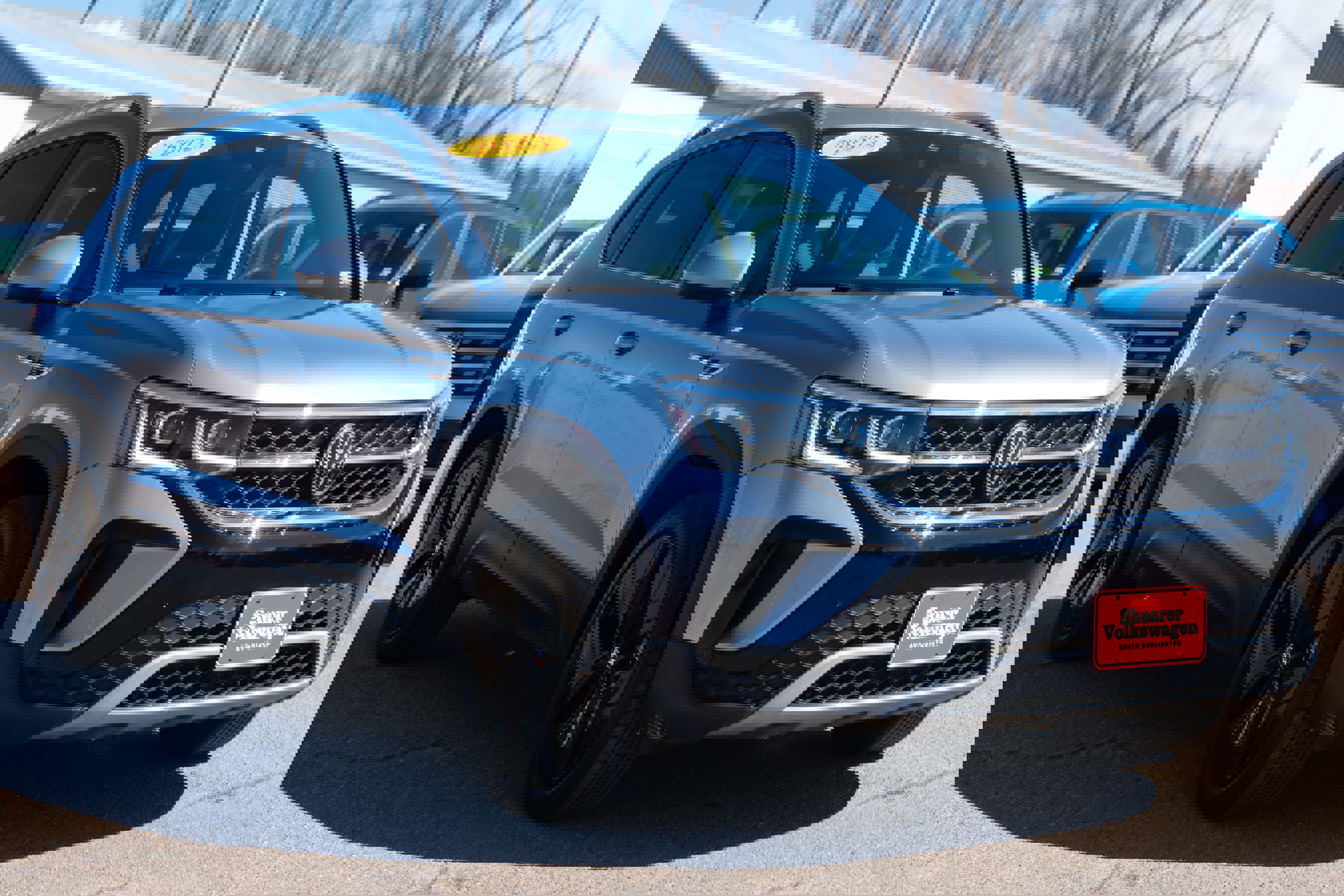 Certified 2023 Volkswagen Taos SEL image 6