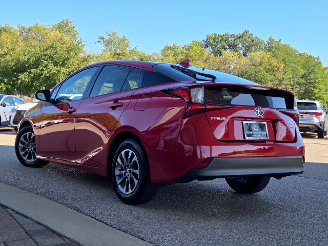 Used 2021 Toyota Prius Limited w/ Premium Convenience Package FWD image 26