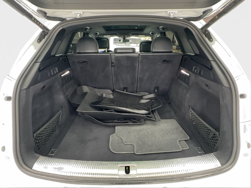 Used 2024 Audi SQ5 Premium Plus w/ Premium Plus Package AWD/4WD image 16