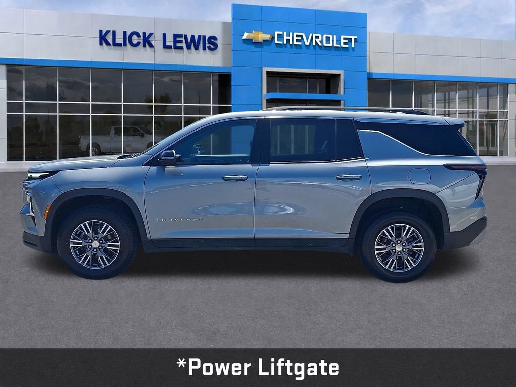 Used 2024 Chevrolet Traverse LT AWD/4WD image 4