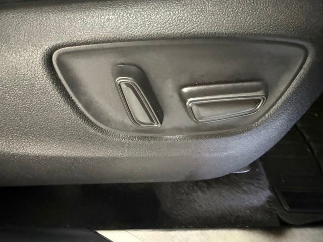 Used 2021 Toyota Highlander Limited image 36