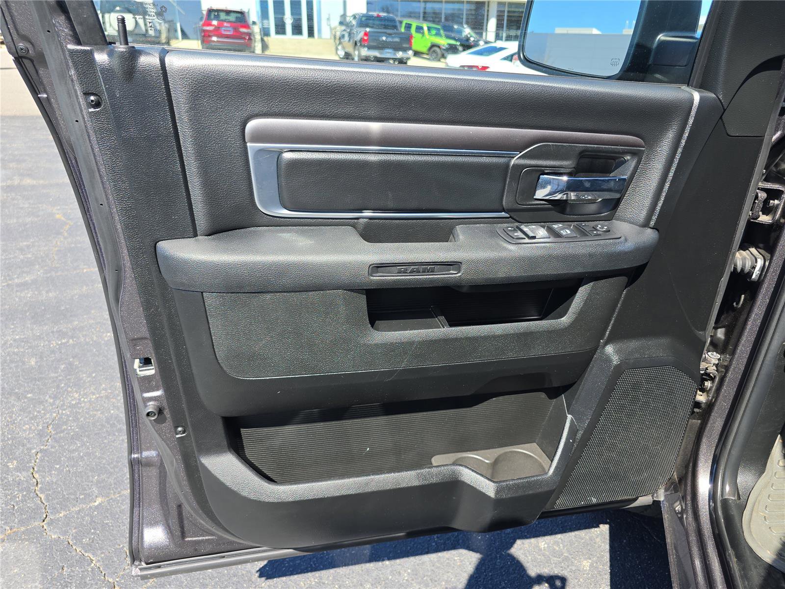 Used 2024 RAM 1500 Classic Warlock image 19