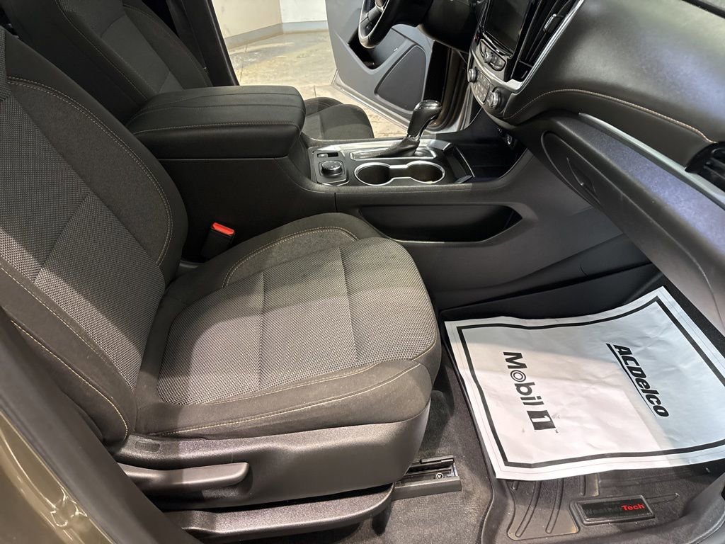 Certified 2020 Chevrolet Traverse LT image 21