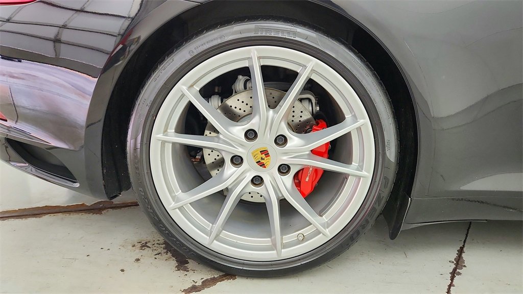 Used 2017 Porsche 911 Carrera S image 33