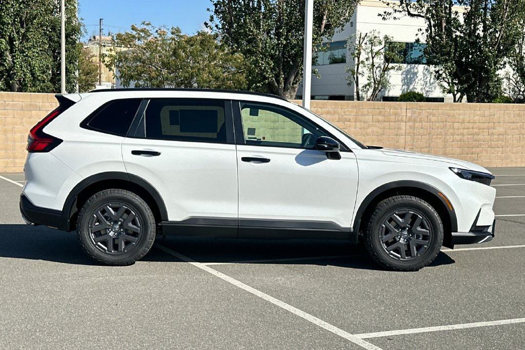 New 2027 Honda CR-V TrailSport image 3