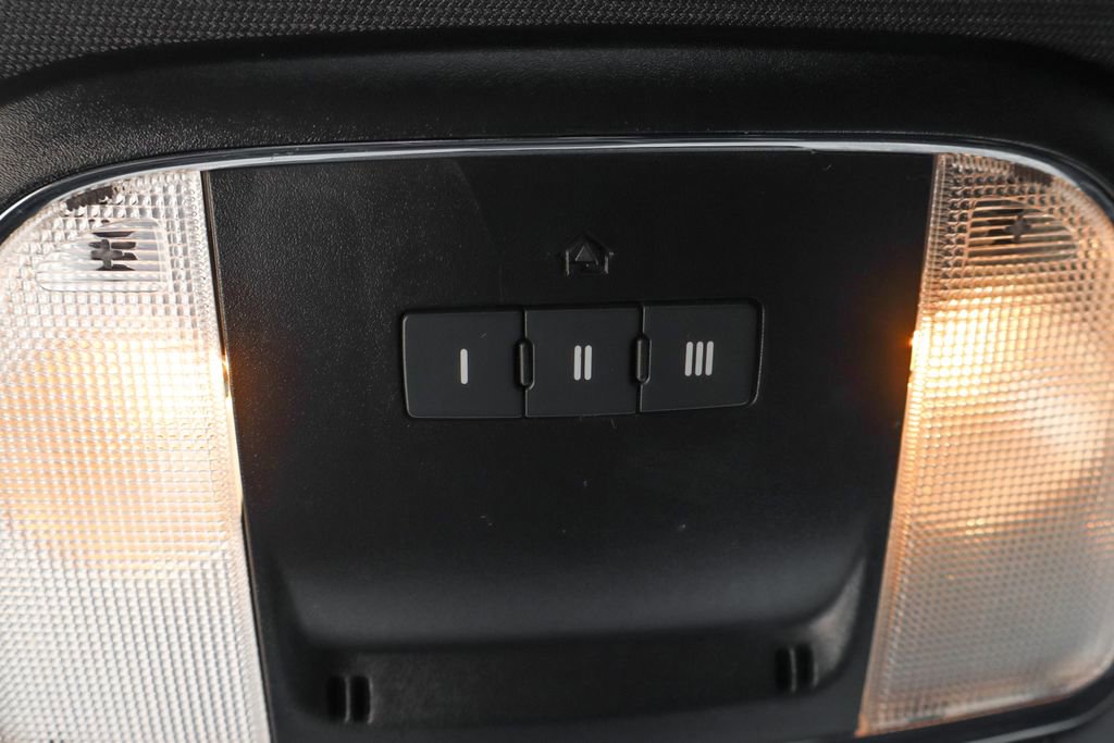 Used 2022 Dodge Charger R/T RWD image 30