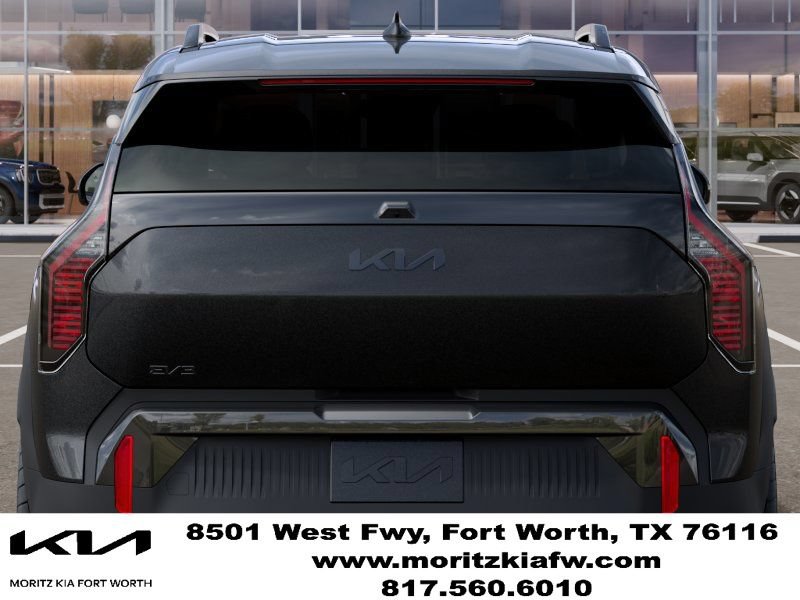 New 2027 Kia EV3 Wind FWD image 13