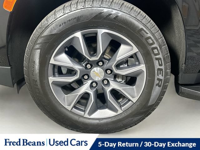 Used 2024 Chevrolet Tahoe LT w/ Luxury Package AWD/4WD image 39
