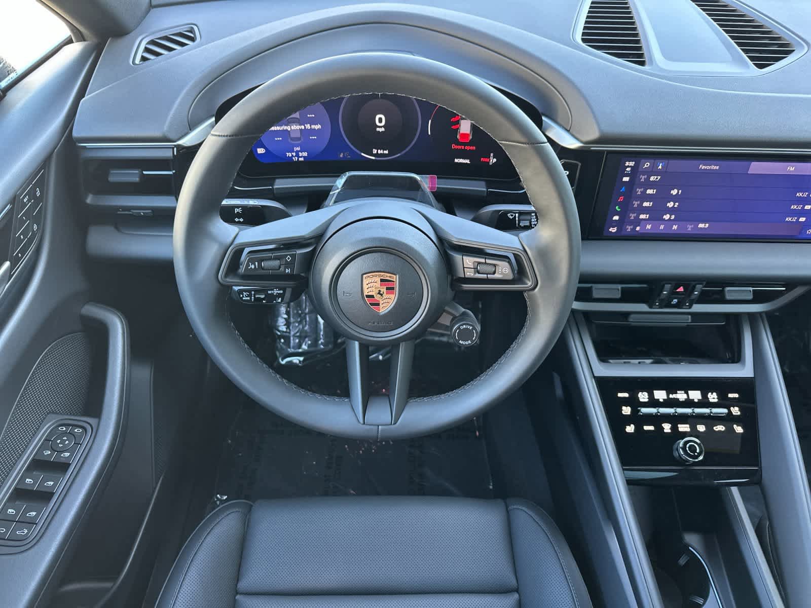 New 2026 Porsche Macan Electric RWD image 15