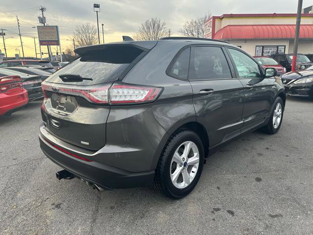 Used 2017 Ford Edge SE image 5