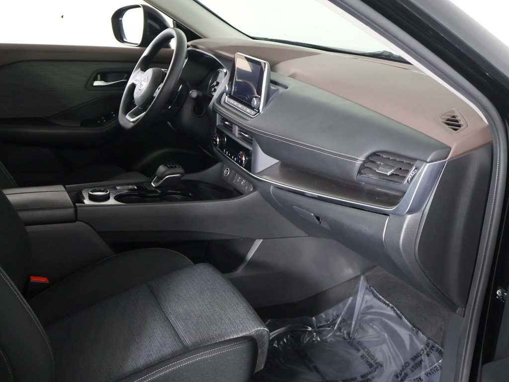 Used 2023 Nissan Rogue SV AWD/4WD image 21