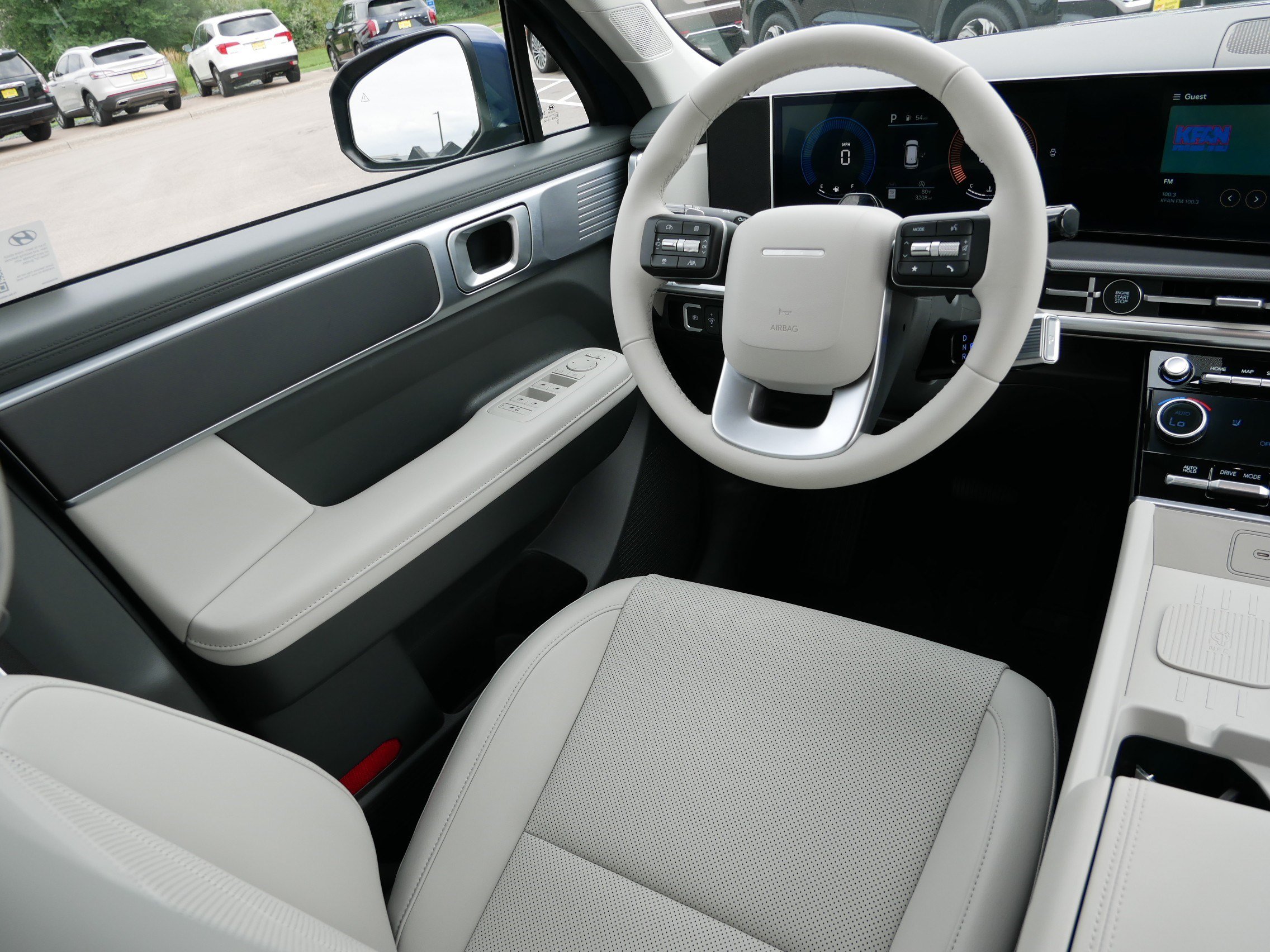 Certified 2026 Hyundai Santa Fe SEL AWD/4WD image 9