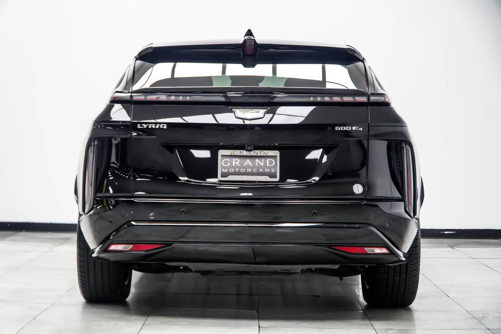 Used 2025 Cadillac Lyriq Sport w/ LPO, Floor Liner Package AWD/4WD image 14