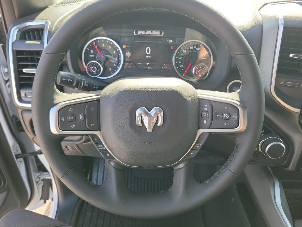 New 2027 RAM 1500 4x4 Crew Cab image 17