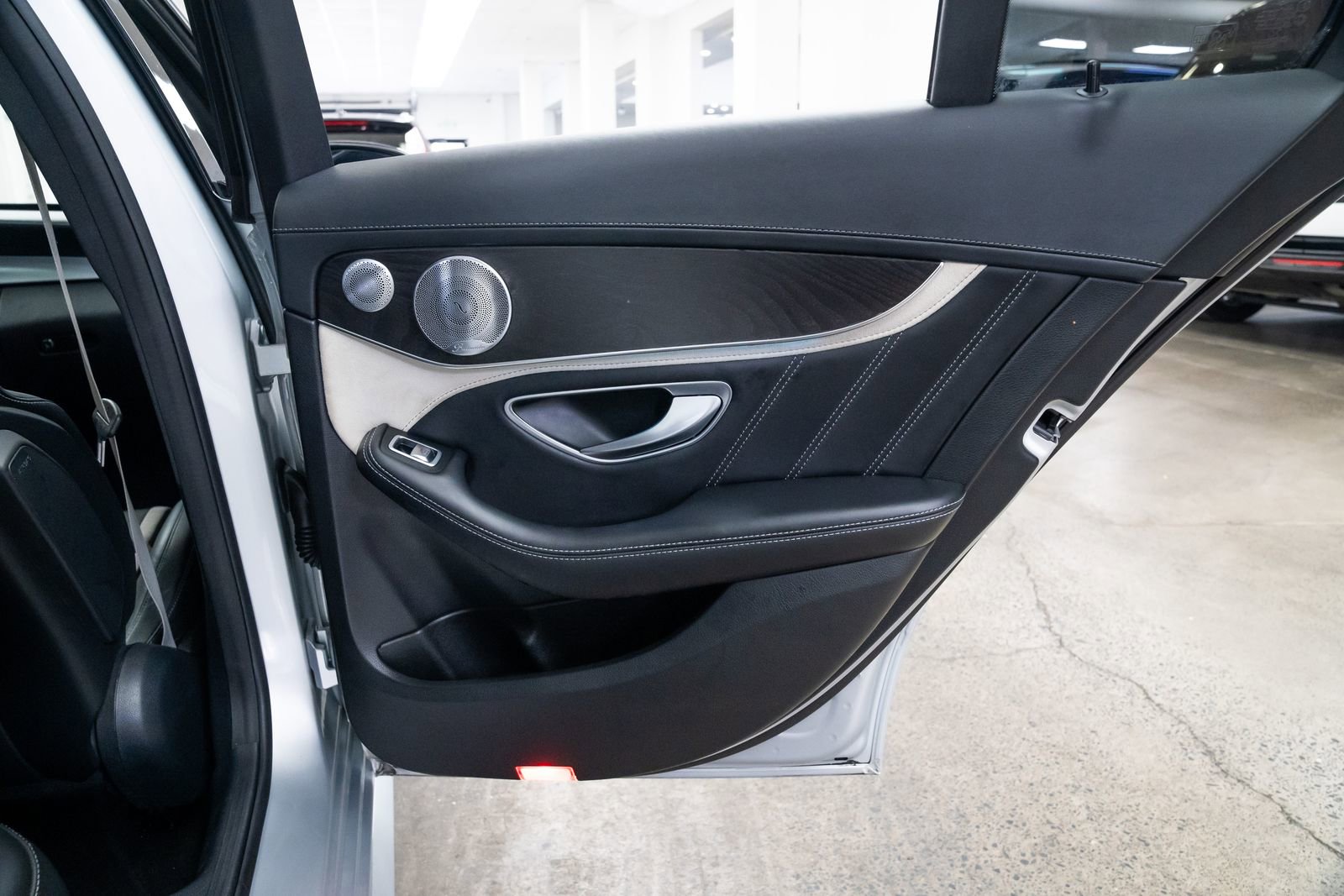 Used 2016 Mercedes-Benz C 63 AMG S image 23