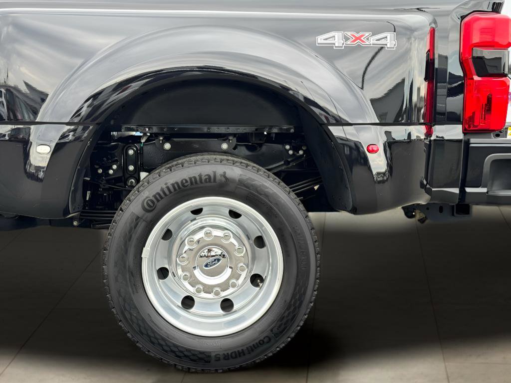 Used 2024 Ford F450 Platinum AWD/4WD image 44