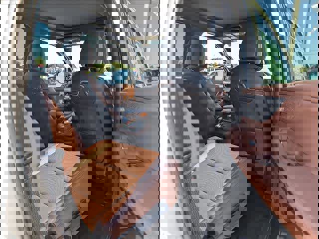 New 2025 Lincoln Navigator Reserve image 30