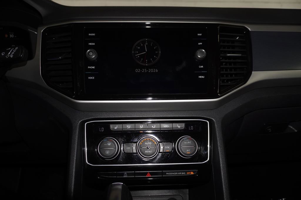 Used 2023 Volkswagen Atlas Cross Sport SEL image 11