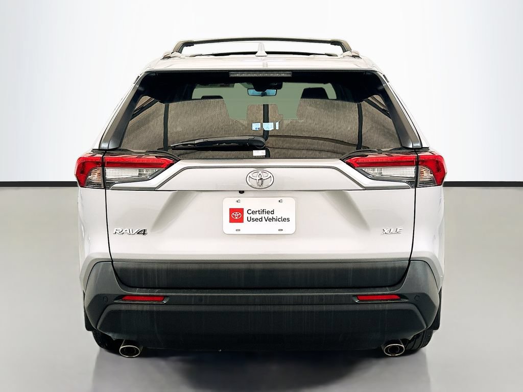 Used 2024 Toyota RAV4 XLE Premium w/ Weather Package FWD image 5