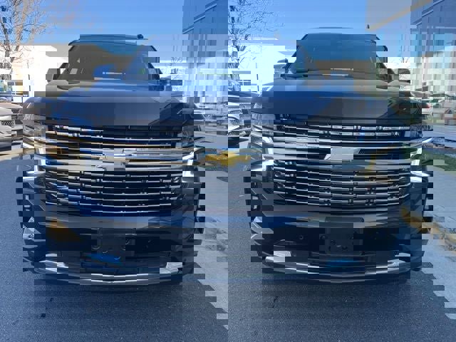 Used 2023 Chevrolet Tahoe Premier image 2