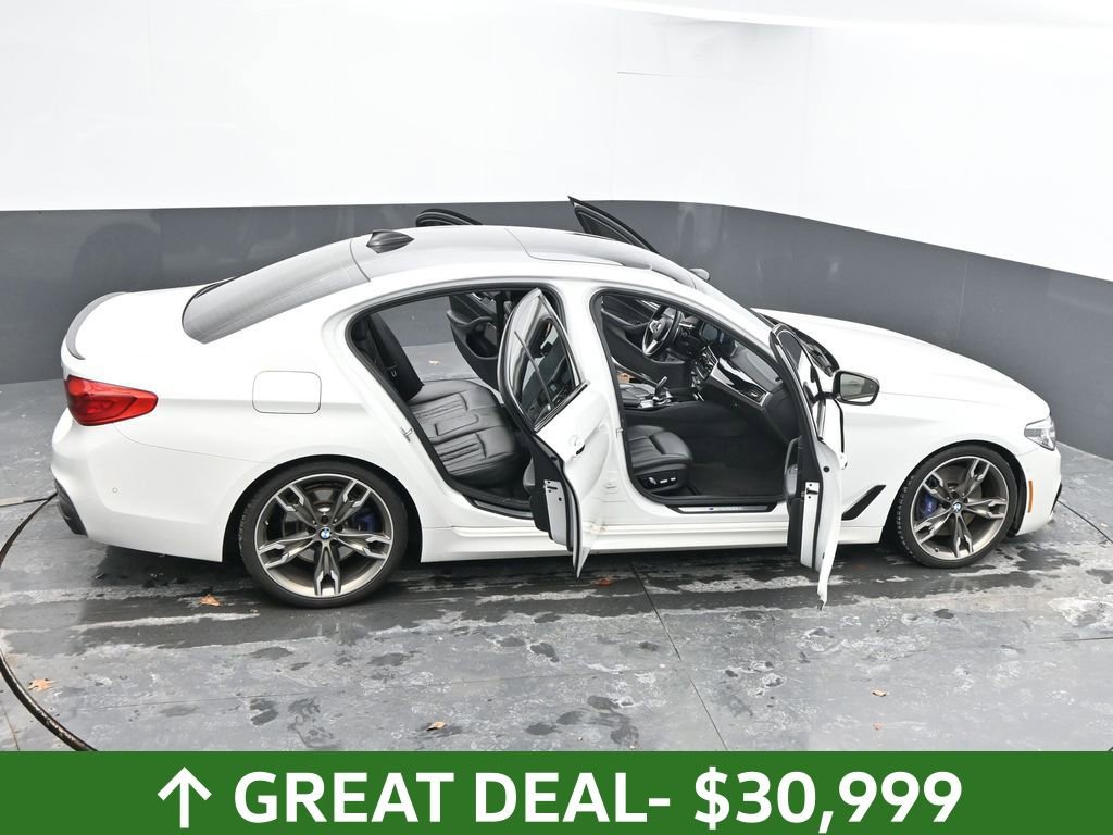 Used 2018 BMW M550i xDrive image 93