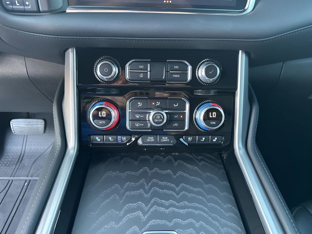 Used 2024 GMC Yukon Denali image 34