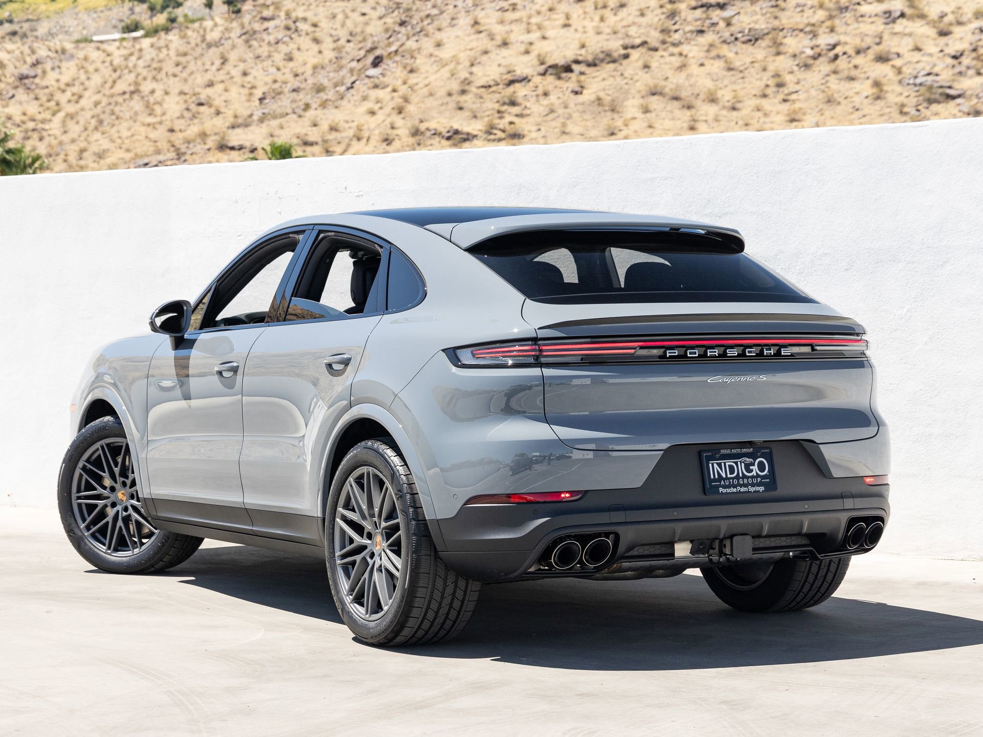 New 2026 Porsche Cayenne S image 3