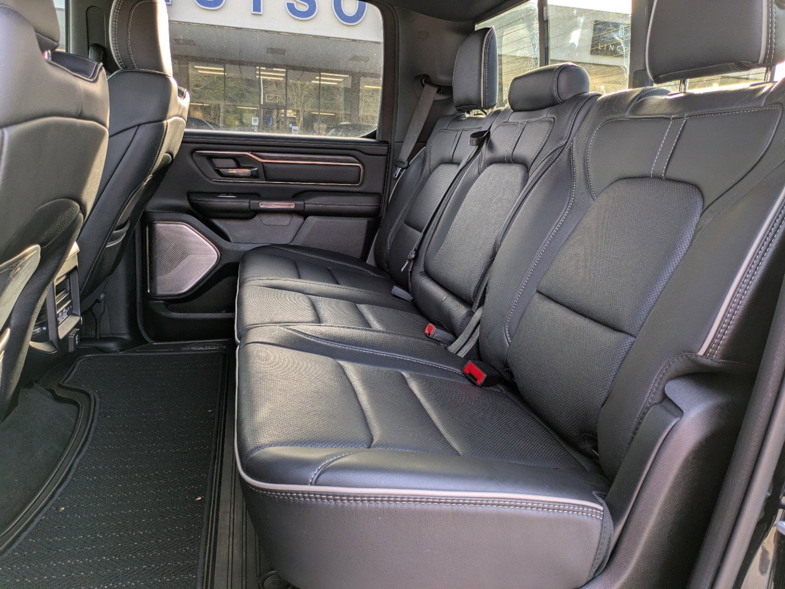 Used 2021 RAM 1500 Limited image 11