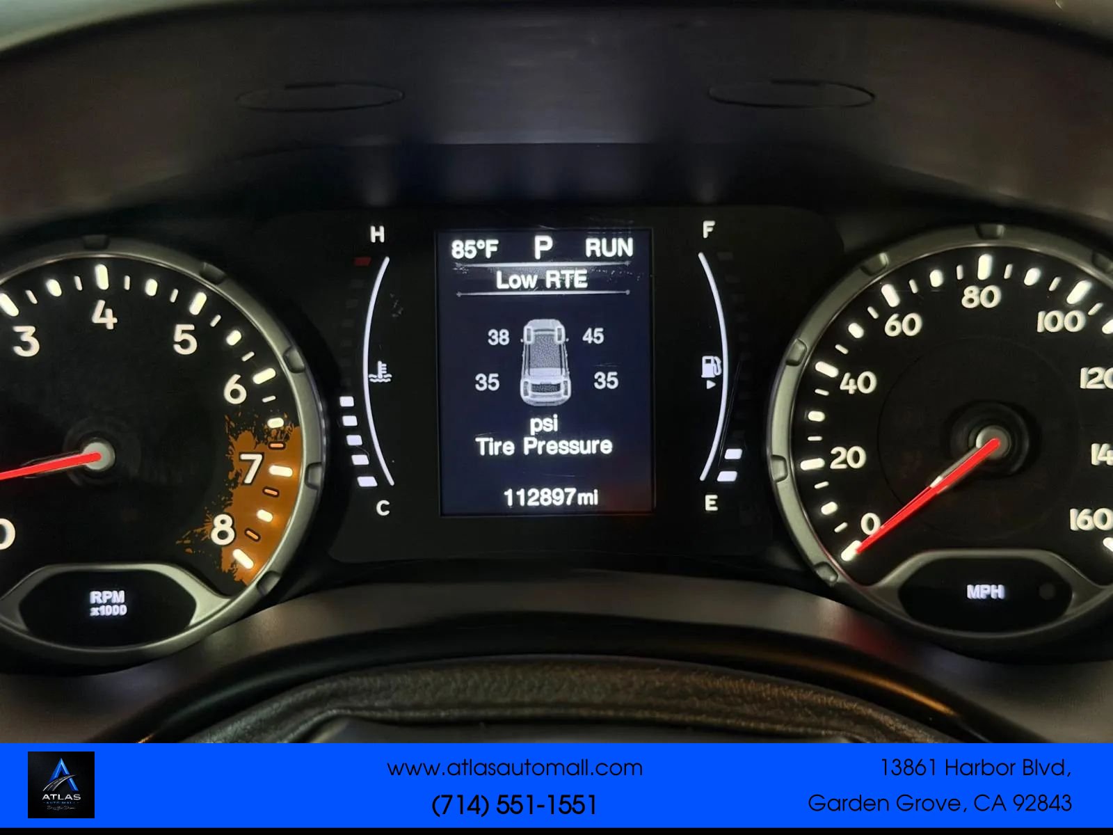 Used 2017 Jeep Renegade Altitude FWD image 25