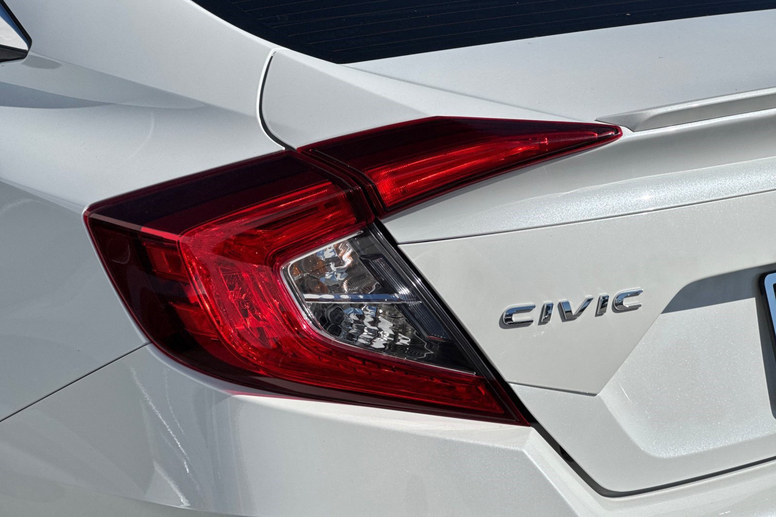 Used 2021 Honda Civic EX image 28