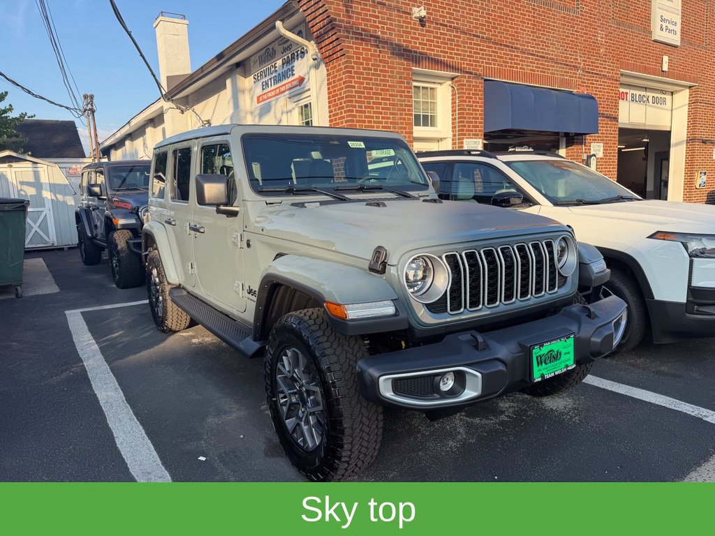 New 2026 Jeep Wrangler Unlimited Sahara AWD/4WD image 2