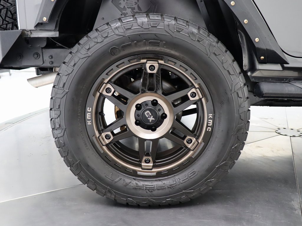 Used 2018 Jeep Wrangler Unlimited Sahara image 29